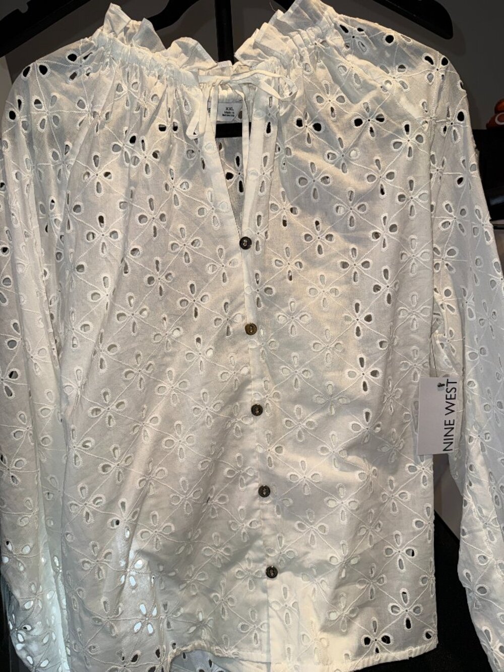 Nine West XXL White Eyelet Embroidered Button Front Blouse NWT